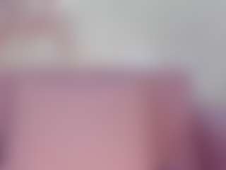 Live cam show with CataleyaBianchi - Baby on Fit Hotties