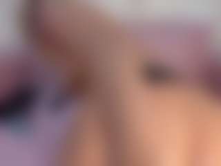 Live cam show with CataleyaBianchi - Playdildo on Dare Cams