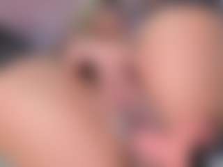 Live cam show with CataleyaBianchi - Moaning on 1on1-livenow