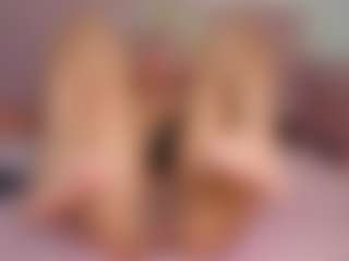 Live cam show with CataleyaBianchi - Lovely on Free Soda