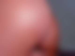 Live cam show with CataleyaBianchi - Babygirl on Livezox