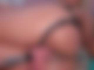 Live cam show with CataleyaBianchi - Cumslut on Camsoda