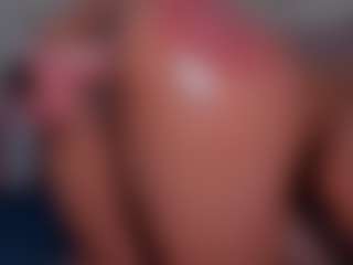 Live cam show with CataleyaBianchi - Sweet on Dolls Live