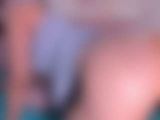Live cam show with CataleyaBianchi - Fingering on Camsoda