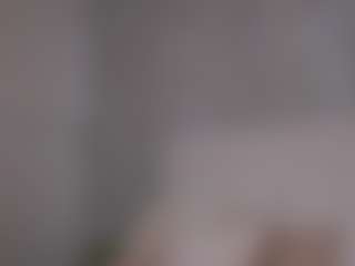 Live cam show with Ellie - Amateur on StripNow