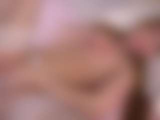 Live cam show with Ellie - Red Hair Amateur on Big Tits