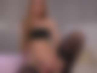 Live cam show with Ellie - Red Hair on Lustler