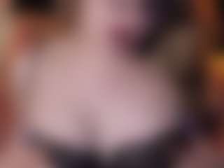 Saint_Trisha's Live Sex Cam Show