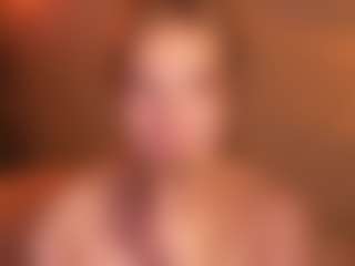 Live cam show with Saint_Trisha - Wet on CamClone