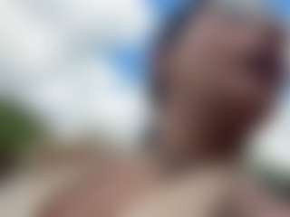 DaniLopezzz ®'s Live Sex Cam Show