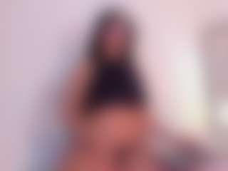 DaniLopezzz ®'s Live Sex Cam Show