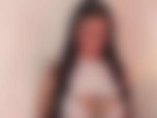 DaniLopezzz ®'s Live Sex Cam Show
