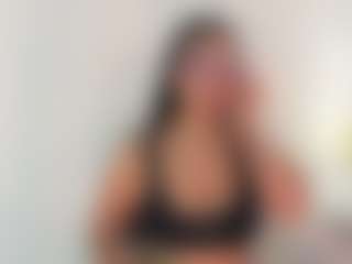 DaniLopezzz ®'s Live Sex Cam Show