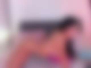 DaniLopezzz ®'s Live Sex Cam Show
