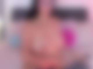 DaniLopezzz ®'s Live Sex Cam Show