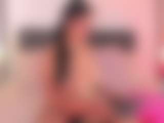 DaniLopezzz ®'s Live Sex Cam Show
