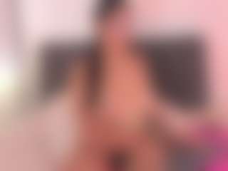 DaniLopezzz ®'s Live Sex Cam Show