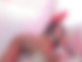 Live cam show with DaniLopezzz ® - Public on intimatelivegirls.com