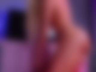 NicoleHampton's Live Sex Cam Show