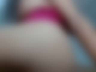 RoseBigTits's Live Sex Cam Show
