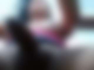 Live cam show with RoseBigTits - Brown Eyes on Camsoda