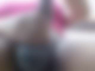 RoseBigTits's Live Sex Cam Show