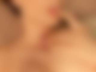 Live cam show with CatherineDeep - Upskirt on livesuperchat.net