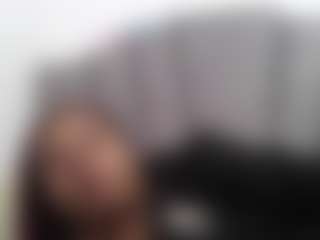 charis-bellota's Live Sex Cam Show
