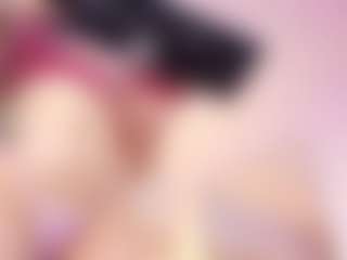 Live cam show with EllaaThorne - Fingerass on boobsie.com
