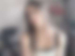 Live cam show with MegiDesire - Glasses on crypto-cams