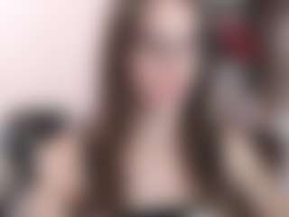 Live cam show with MegiDesire - Fit on livesuperchat.net