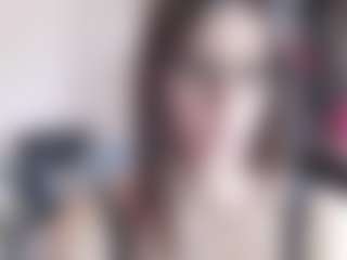 Live cam show with MegiDesire - Sph on CamClone
