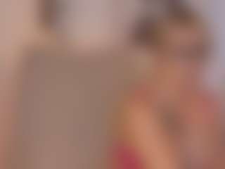 Live cam show with sammyxmami - Middle Aged on Hubzter Live