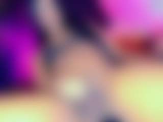 Live cam show with SashaLestronge - Red Hair on Milfs Live