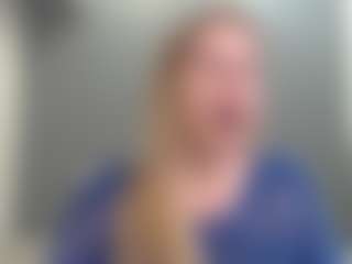 TessaDaybreak MILF webcam performer live streaming