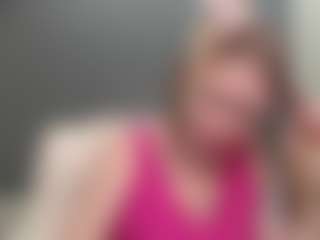 Live cam show with TessaDaybreak - Yoga MILF on Mixed Magazine Live