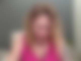Live cam show with TessaDaybreak - Mature on CamwithHer