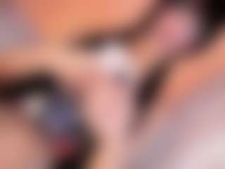 Angeles-Bust's Live Sex Cam Show