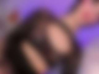 Angeles-Bust's Live Sex Cam Show