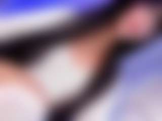 Angeles-Bust's Live Sex Cam Show