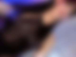 Angeles-Bust's Live Sex Cam Show