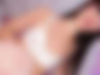 Angeles-Bust's Live Sex Cam Show
