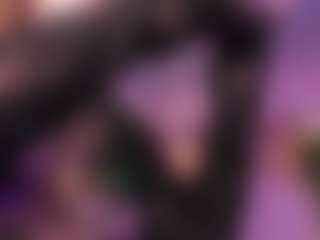 Live cam show with SabrinaWalker - Average on xfollow cams