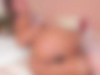 Live cam show with SofiaBennett - Blonde Hair Small Tits on Camsoda
