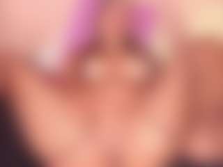 Live cam show with SofiaBennett - BBW White on CamwithHer | colombia