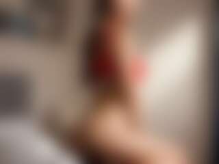 Cassie17's Live Sex Cam Show