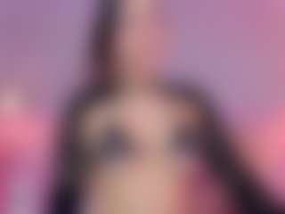 Live cam show with EmilyCollins1 - Athletic College on Camsoda
