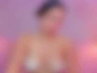 EmilyCollins1's Live Sex Cam Show