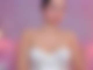 Live cam show with EmilyCollins1 - Latina on Camversity | colombia
