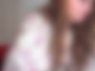 Live cam show with MonikaCharming - Control on chickslive.net